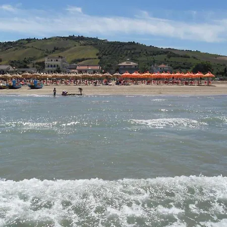 Gianna Ξενοδοχείο Roseto Degli Abruzzi