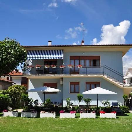 Gianna Hotel *