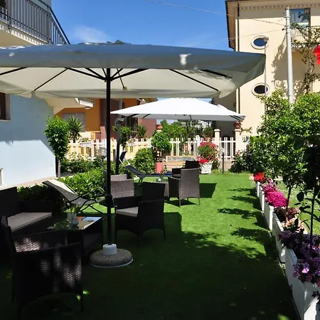 Gianna Hotel