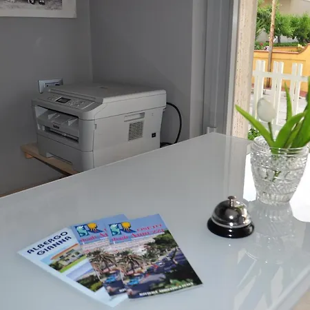 ホテル Gianna ロゼート・デッリ・アブルッツィ