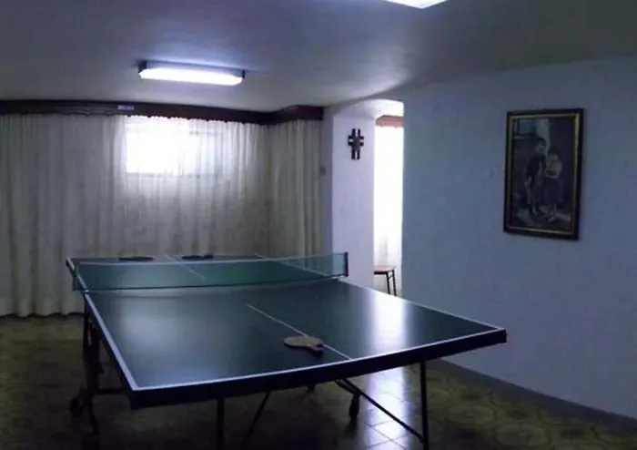 Gianna * Розето-дельи-Абруцци